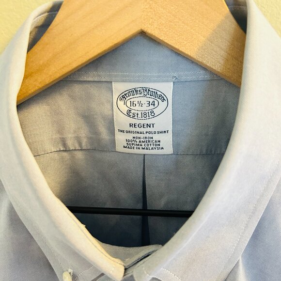 Brooks Brothers Regent Fit Original Polo Shirt Mens Size 16.5 34 Blue Chambray - Picture 3 of 8